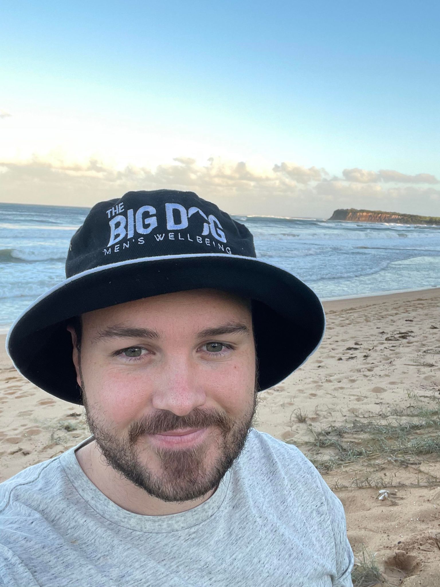 Black Big Dog Bucket Hat